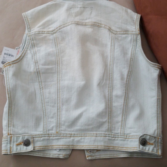 Blue Jean Jacket - Picture 2 of 2